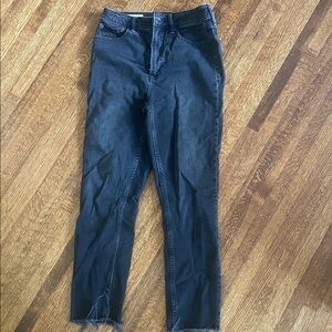 GAP Black Ankle Cropped Jeans